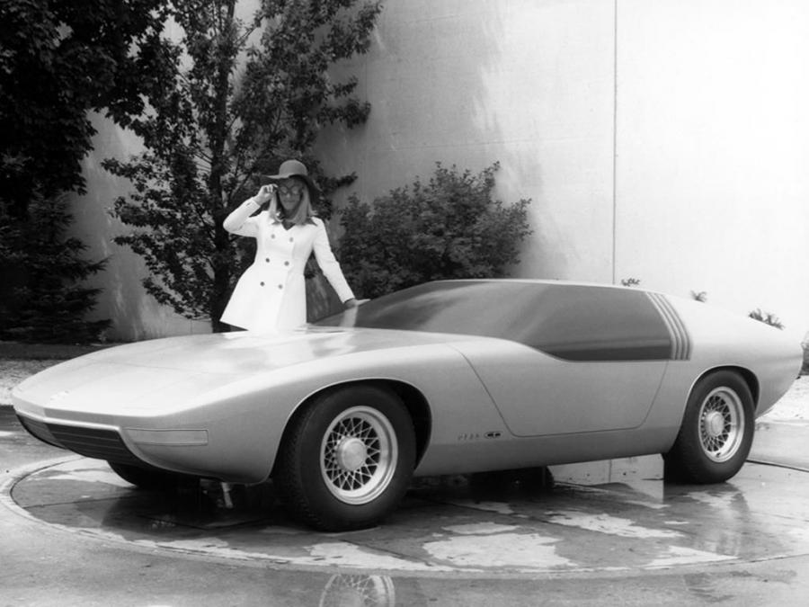  Opel CD Concept 1969 года  (фото 4 из 18)